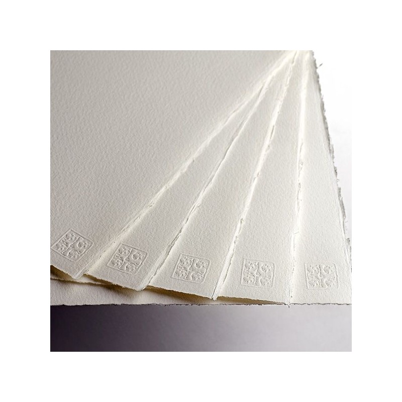 FEUILLE 300 G  56 X 76 GRAIN SATIN EXTRA BLANC