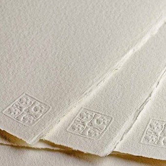 FEUILLE 300 G  56 X 76 GRAIN SATIN BLANC NATUREL